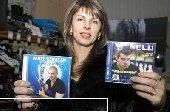 ALBUM DE FAMILIE - "Gulica, mon amour" "Canta cucu in padure eu ii - Articole din presa
