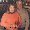 ALBUM DE FAMILIE - Parintii l-ar fi vrut pe Stratan tractorist - Articole din presa