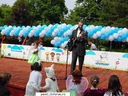 CLEO- GRADINITA, SERBARE DE CRACIUN - Inaugurare Cetatea Genesis - Cleopatra