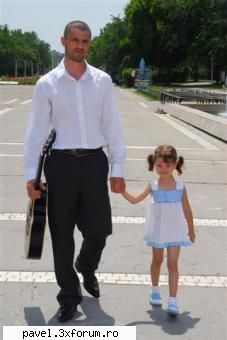 CLEO+PAVEL=MINUNE!!!!!!!!!!!!!!!!!! - 2.Pavel Stratan Cand o vezi cat e de mica, nu-ti - Cleopatra
