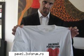 DIVERSE - Fan(atic) - Articole din presa