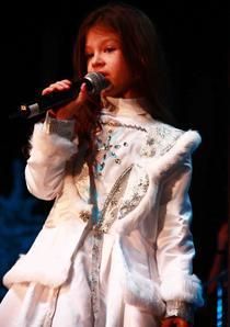 EVENOMENTUL ANULUI!!!!! CONCERT DE CRACIUN, LANSARE ALBUM COLINDE! - OTOGALERIE Cleopatra Stratan - Cleopatra
