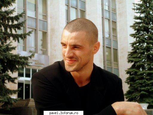 FOTOGRAFII SUPER - Pavel Stratan zimbind! - fotografiat de mine cind - Diverse Subiecte