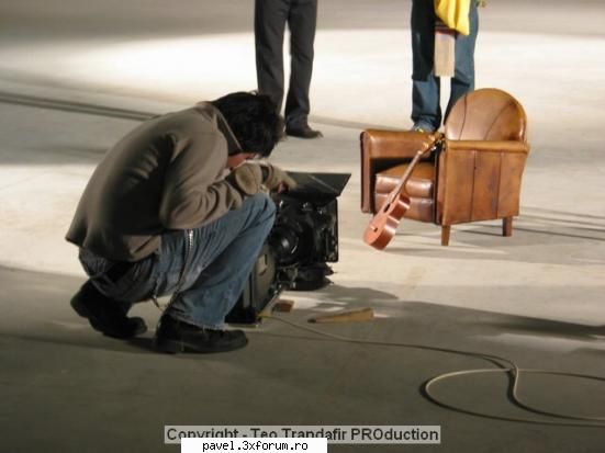 alte fotografii - Poze de la filmarea videoclipului Du-du (preluate - Articole din presa